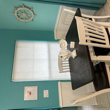 Barefoot Bungalow - Pet Friendly- 2 Bdrm Townhome Corpus Christi Buitenkant foto