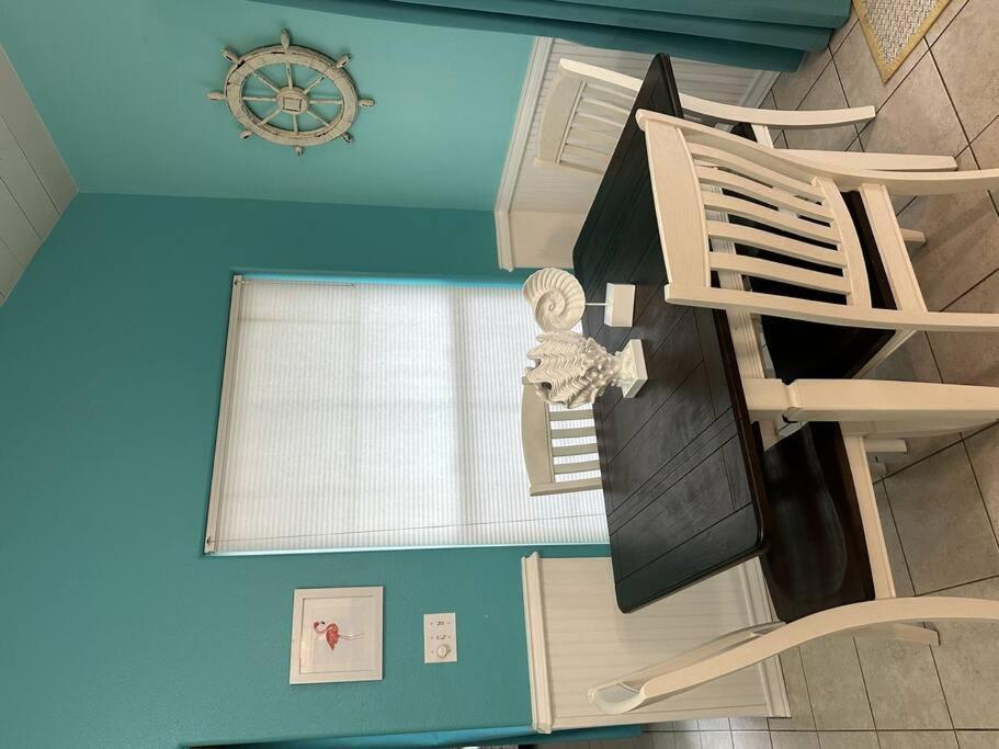 Barefoot Bungalow - Pet Friendly- 2 Bdrm Townhome Corpus Christi Buitenkant foto